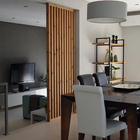 Guest house Family House *