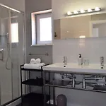 Vendégház Family House 3*