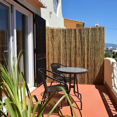 Konukevi Family House Lagos